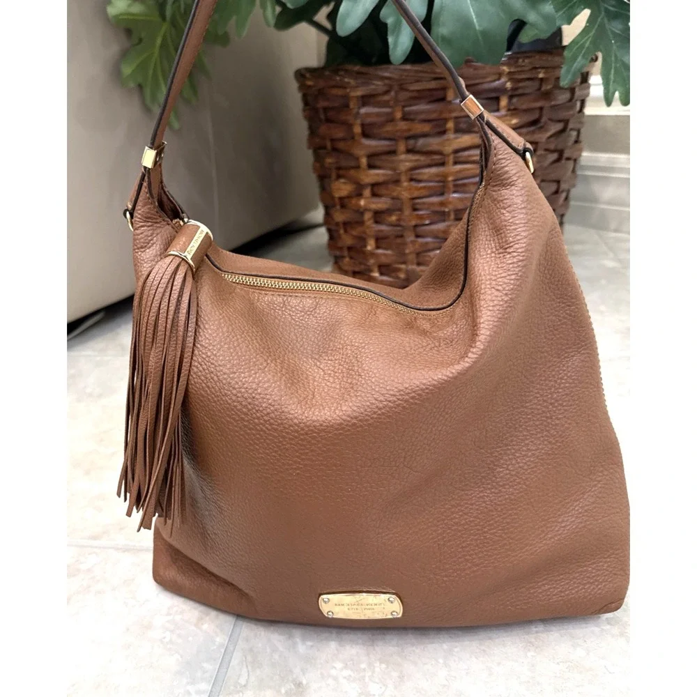 Michael Kors Slouch Purse Shoulder Bag Tassel Brown Leather‎ Hobo Boho Festival